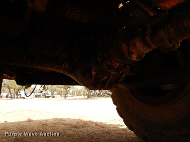 image for item DR1982 1977 Caterpillar 613B  elevating scraper