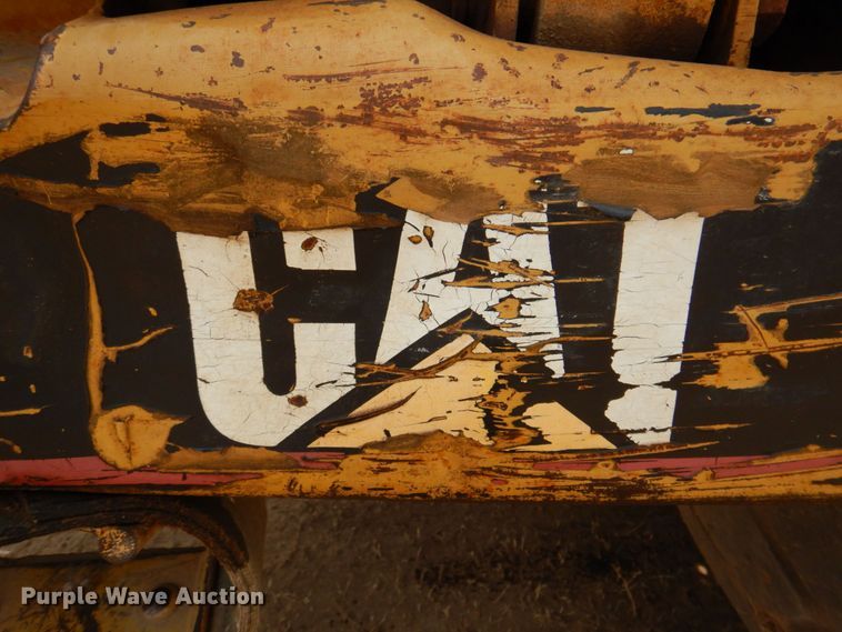 image for item DR1982 1977 Caterpillar 613B  elevating scraper