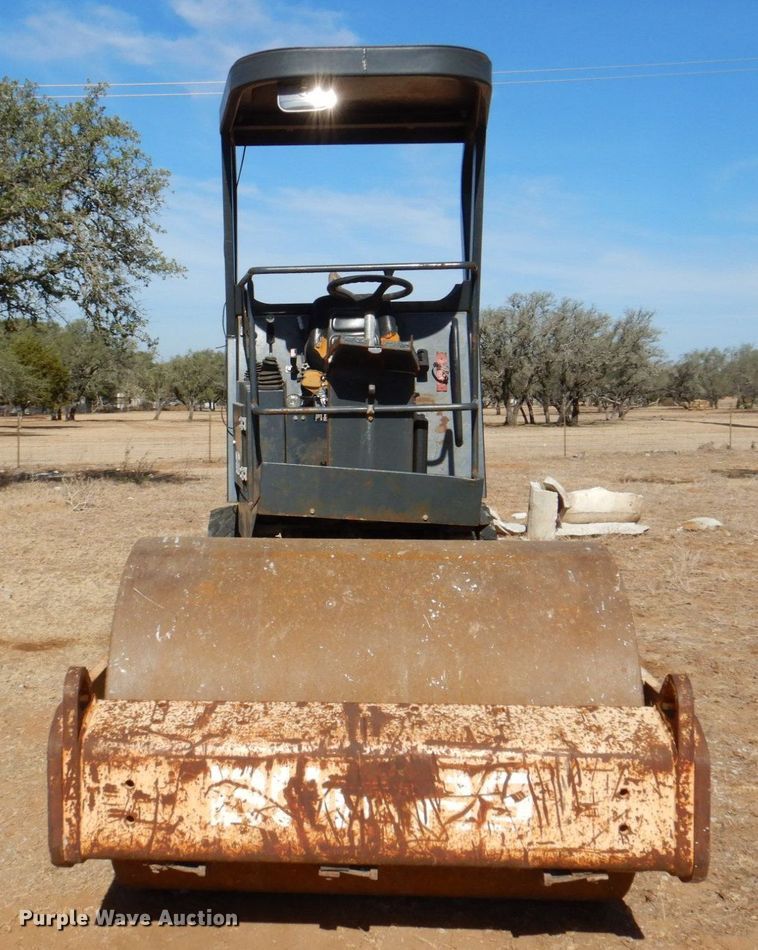 image for item DR1986 2008 Bomag BW145DH-3  single drum vibratory roller