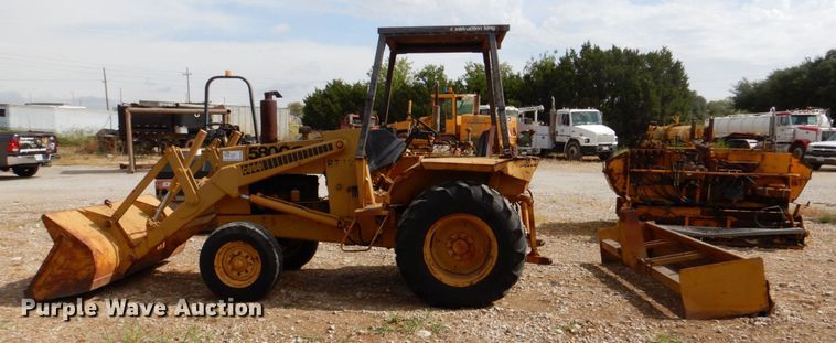 image for item DR1990 1977 Case 580C  landscape tractor