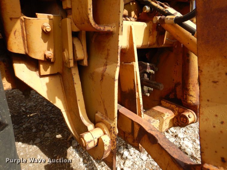 image for item DR1990 1977 Case 580C  landscape tractor