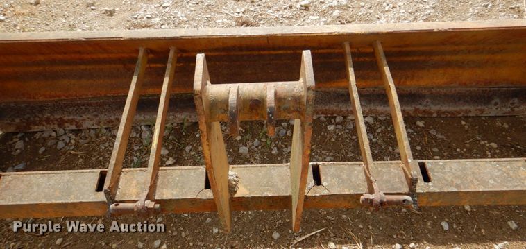 image for item DR1990 1977 Case 580C  landscape tractor