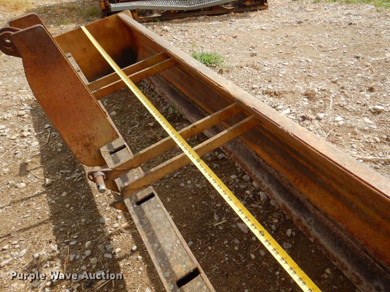 image for item DR1990 1977 Case 580C  landscape tractor