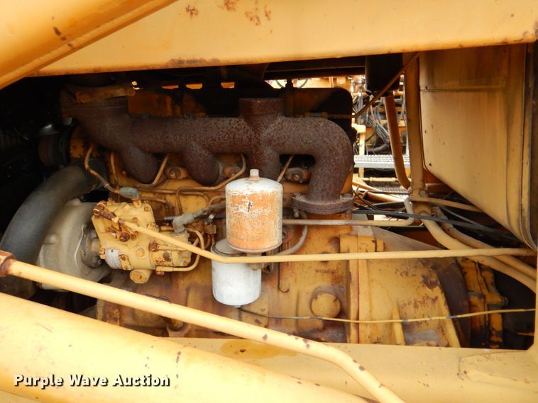 image for item DR1990 1977 Case 580C  landscape tractor