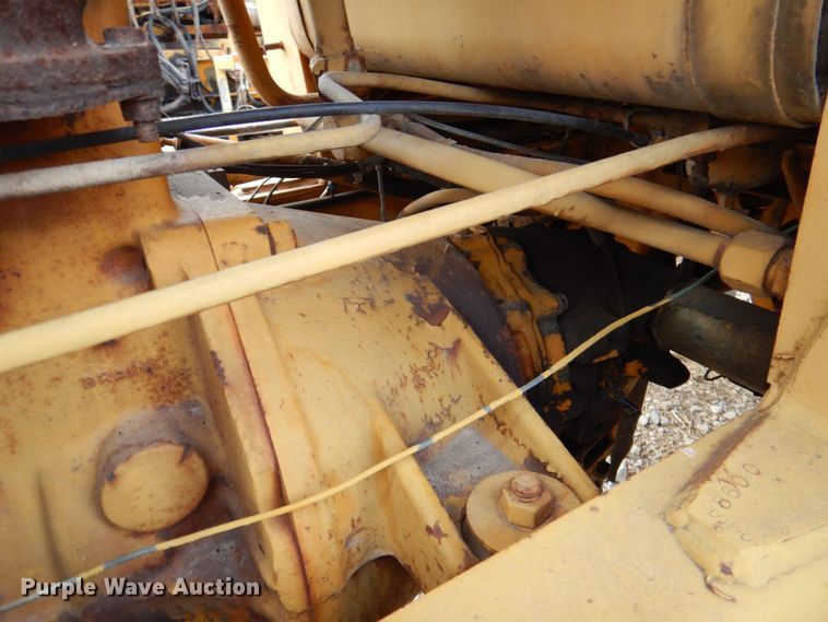 image for item DR1990 1977 Case 580C  landscape tractor