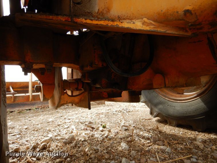 image for item DR1990 1977 Case 580C  landscape tractor