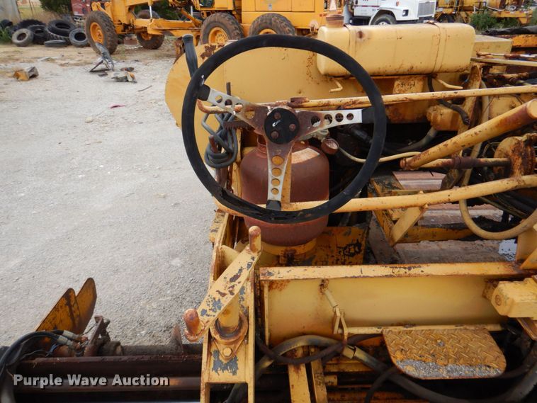 image for item DR1992 Mauldin  paver