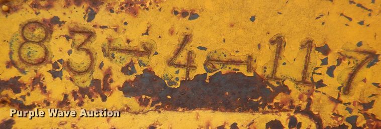 image for item DR1993 Mauldin 550  paver