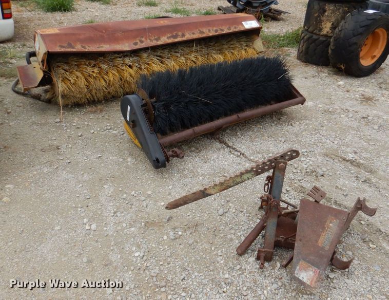 image for item DR1995 * (2) brooms