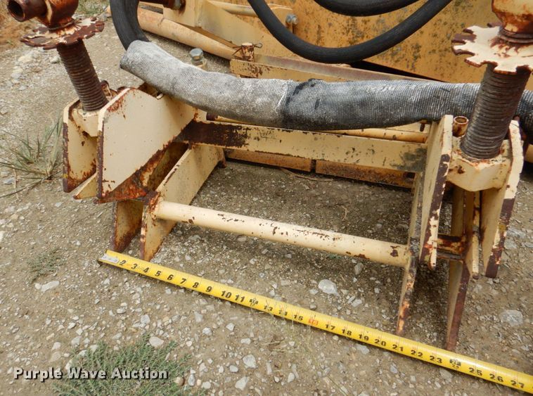 image for item DR1995 * (2) brooms