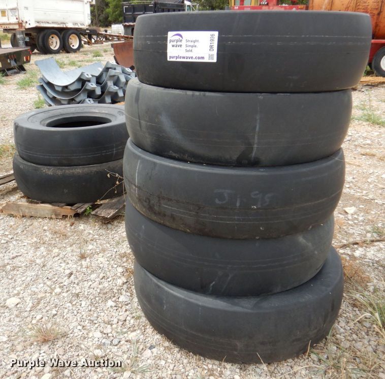 image for item DR1996 (7) Mitas Compactor Extra roller tires