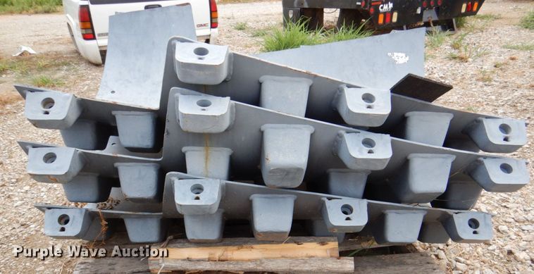 image for item DR1997 3205 padfoot shell kit