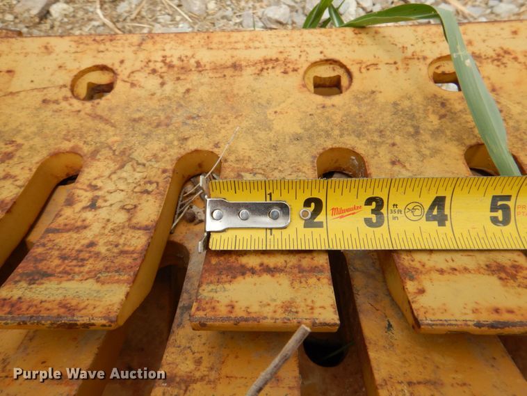 image for item DR1999 (8) motor grader cutting edges