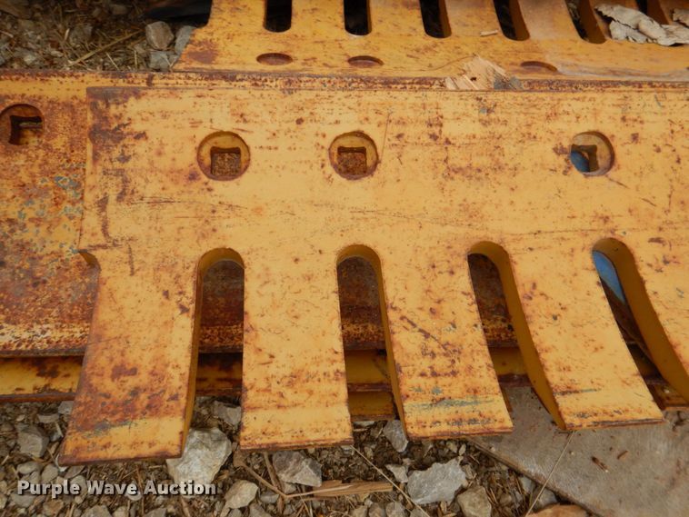 image for item DR1999 (8) motor grader cutting edges