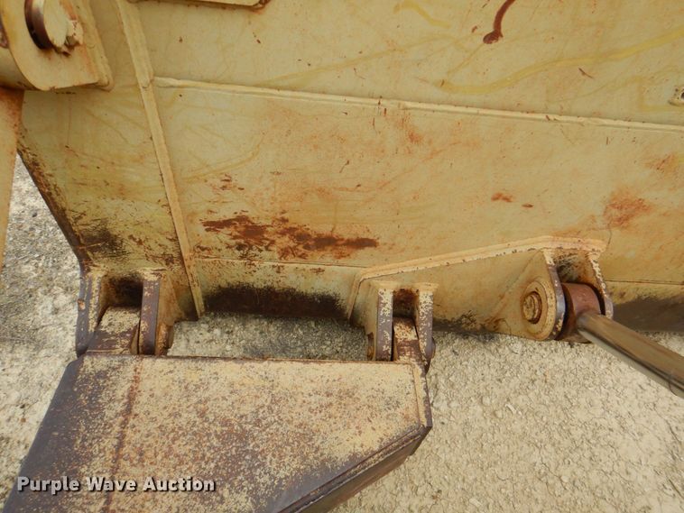 image for item DR2003 1990 Case 1550  dozer