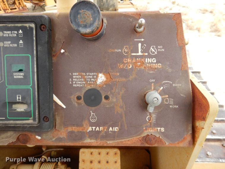 image for item DR2003 1990 Case 1550  dozer