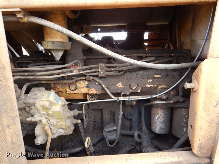 image for item DR2003 1990 Case 1550  dozer