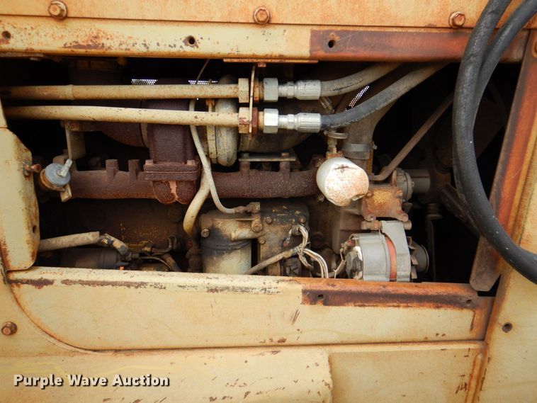 image for item DR2003 1990 Case 1550  dozer