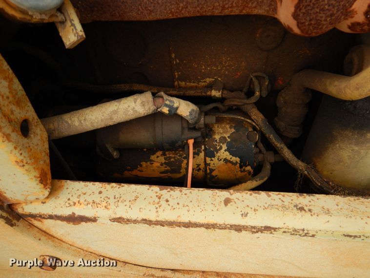 image for item DR2003 1990 Case 1550  dozer