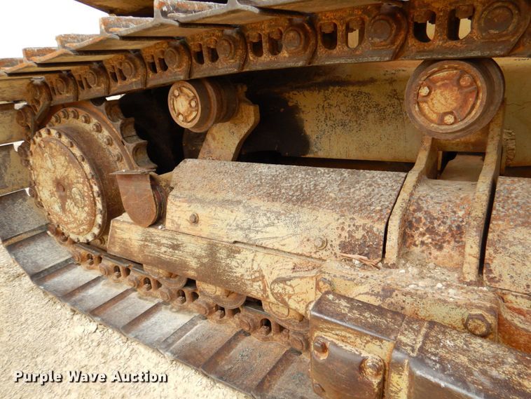 image for item DR2003 1990 Case 1550  dozer