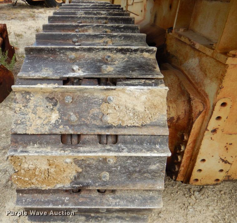 image for item DR2003 1990 Case 1550  dozer