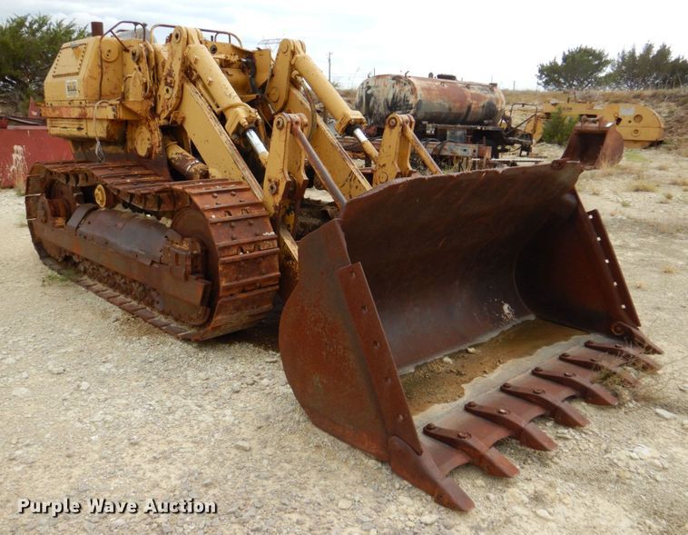 image for item DR2004 1977 Caterpillar 955L  track loader