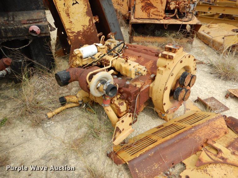 image for item DR2004 1977 Caterpillar 955L  track loader