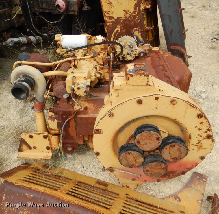 image for item DR2004 1977 Caterpillar 955L  track loader