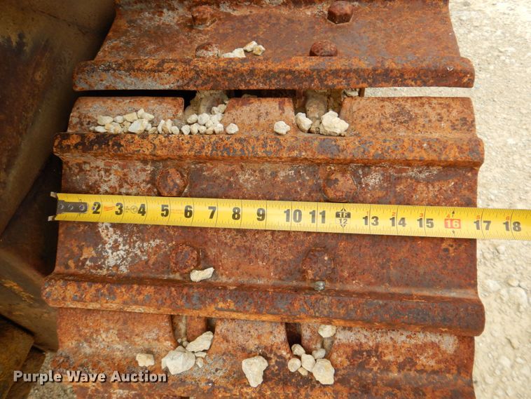 image for item DR2004 1977 Caterpillar 955L  track loader