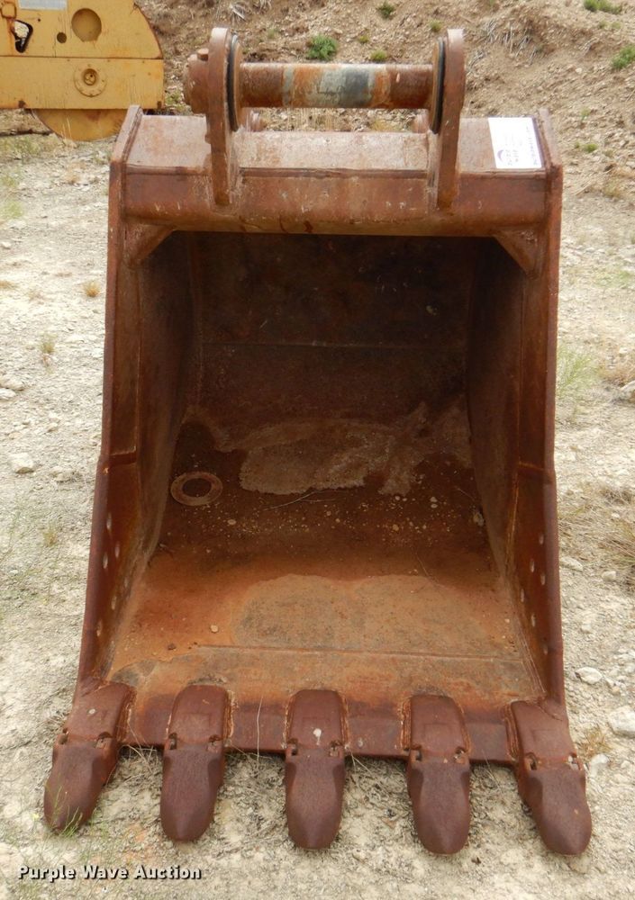 image for item DR2005 Excavator bucket