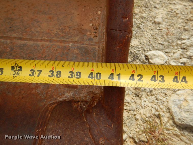 image for item DR2005 Excavator bucket