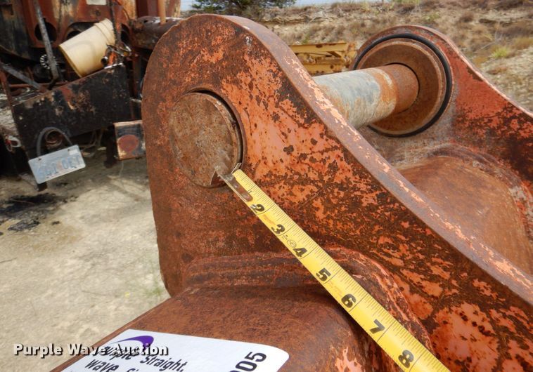 image for item DR2005 Excavator bucket