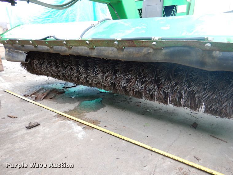 image for item DR2008 Lay-mor SM300  broom