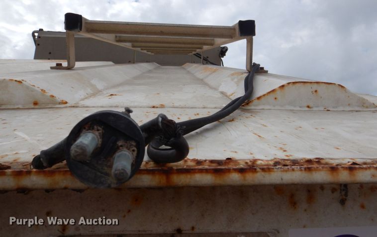 image for item DR2016 2012 CPS SBD40  bottom dump trailer