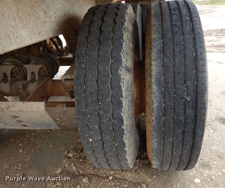 image for item DR2016 2012 CPS SBD40  bottom dump trailer