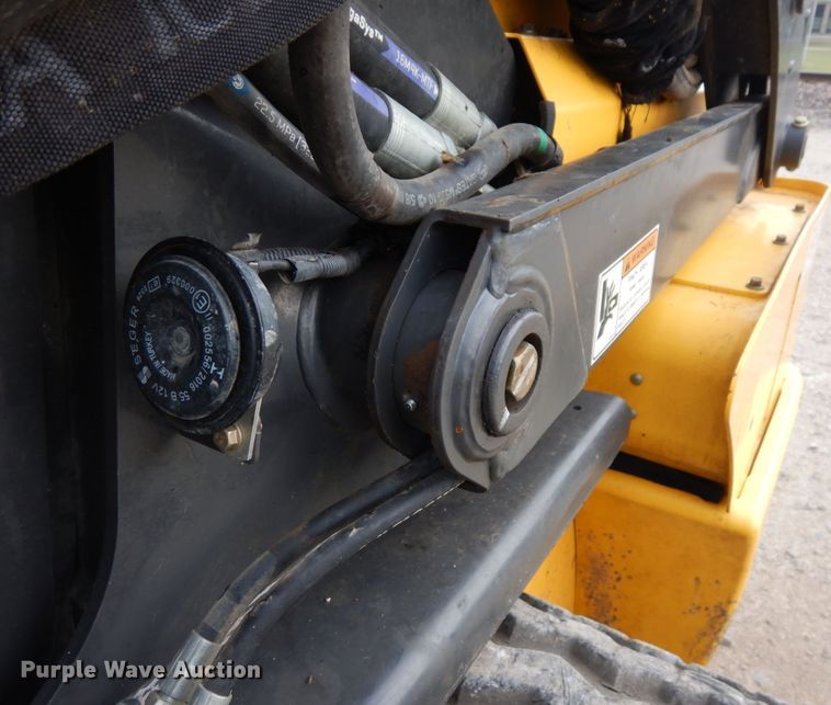 image for item DS1345 2019 New Holland C245  tracked skid steer loader