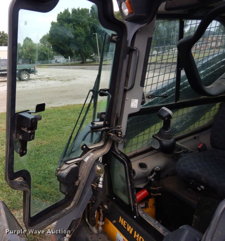 image for item DS1345 2019 New Holland C245  tracked skid steer loader