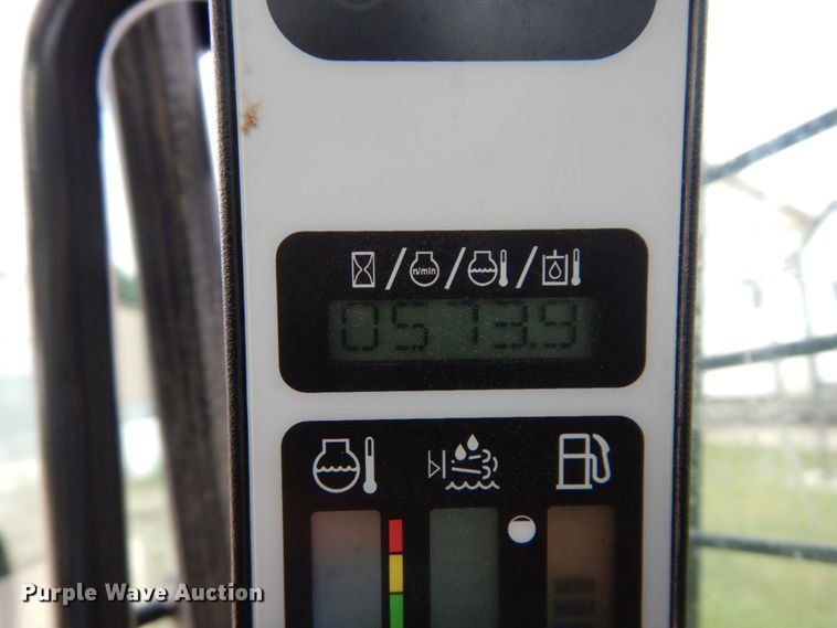 image for item DS1345 2019 New Holland C245  tracked skid steer loader