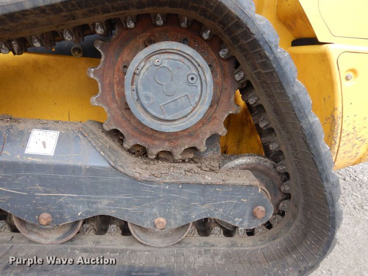 image for item DS1345 2019 New Holland C245  tracked skid steer loader