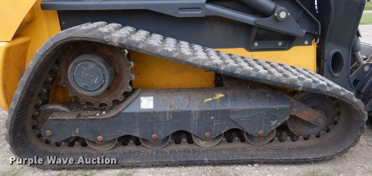 image for item DS1345 2019 New Holland C245  tracked skid steer loader