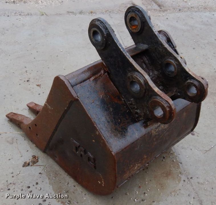 image for item DS1348 TAG  24"W excavator bucket