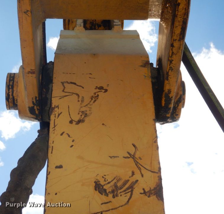 image for item DS1375 1988 John Deere 690D LC  excavator