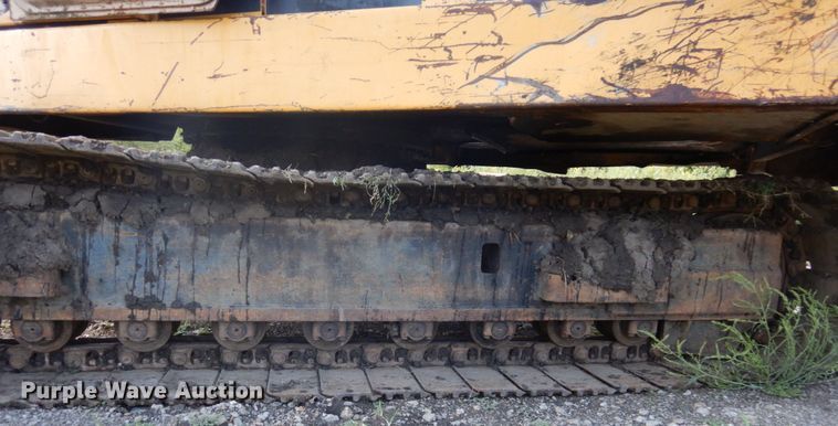 image for item DS1375 1988 John Deere 690D LC  excavator