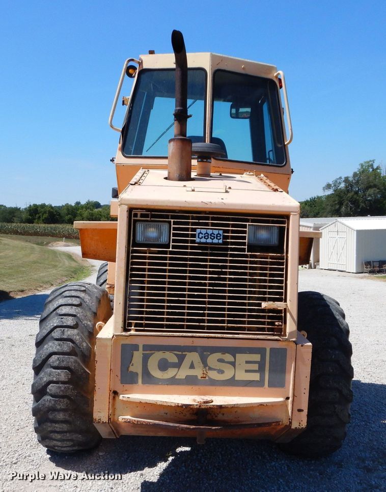 image for item DS6254 1991 Case W14C  wheel loader