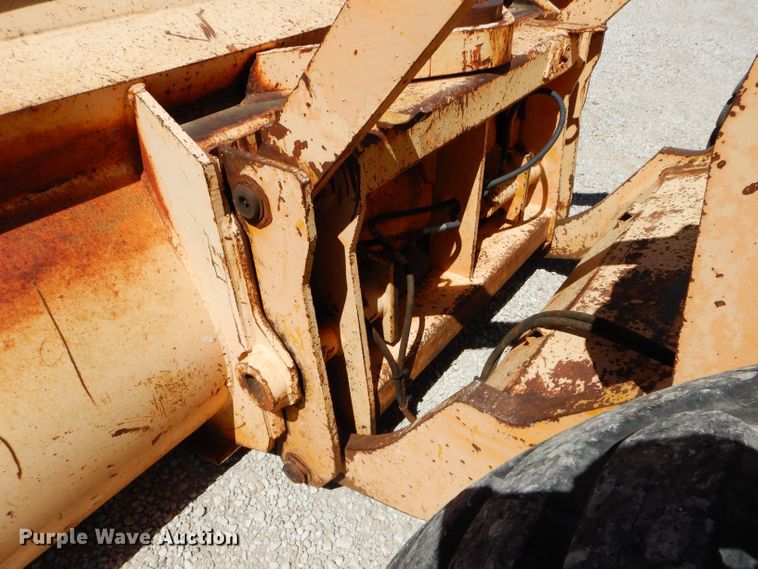 image for item DS6254 1991 Case W14C  wheel loader