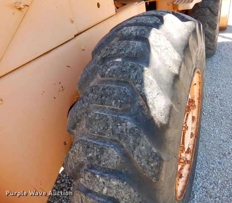 image for item DS6254 1991 Case W14C  wheel loader