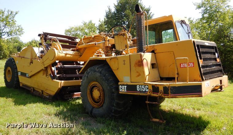 image for item DS6260 1995 Caterpillar 615C Series II  elevating scraper