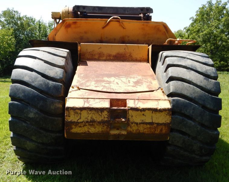 image for item DS6260 1995 Caterpillar 615C Series II  elevating scraper