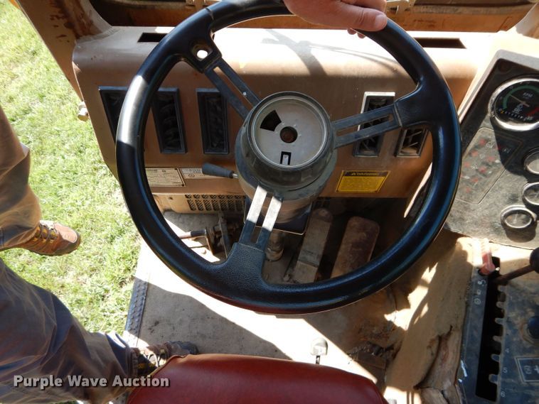 image for item DS6260 1995 Caterpillar 615C Series II  elevating scraper