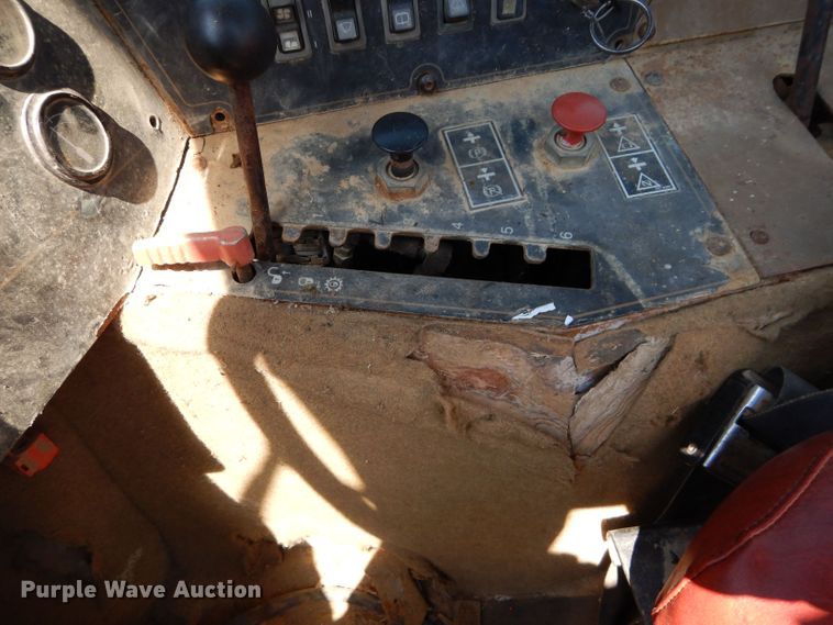 image for item DS6260 1995 Caterpillar 615C Series II  elevating scraper